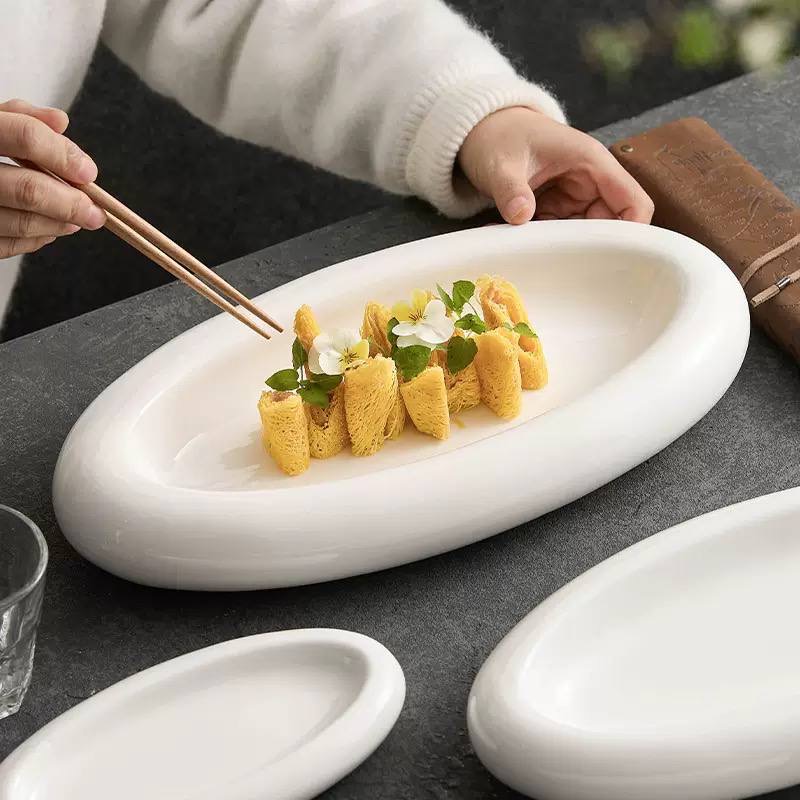 12 Inches Oval Shape Ceramic Plate - Size: 12 inches